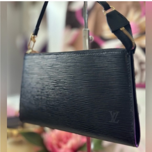 Louis Vuitton Handbags - Louis Vuitton Black Epi Pochette